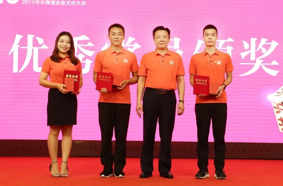 640.webp (39).jpg 640.webp (39).jpg